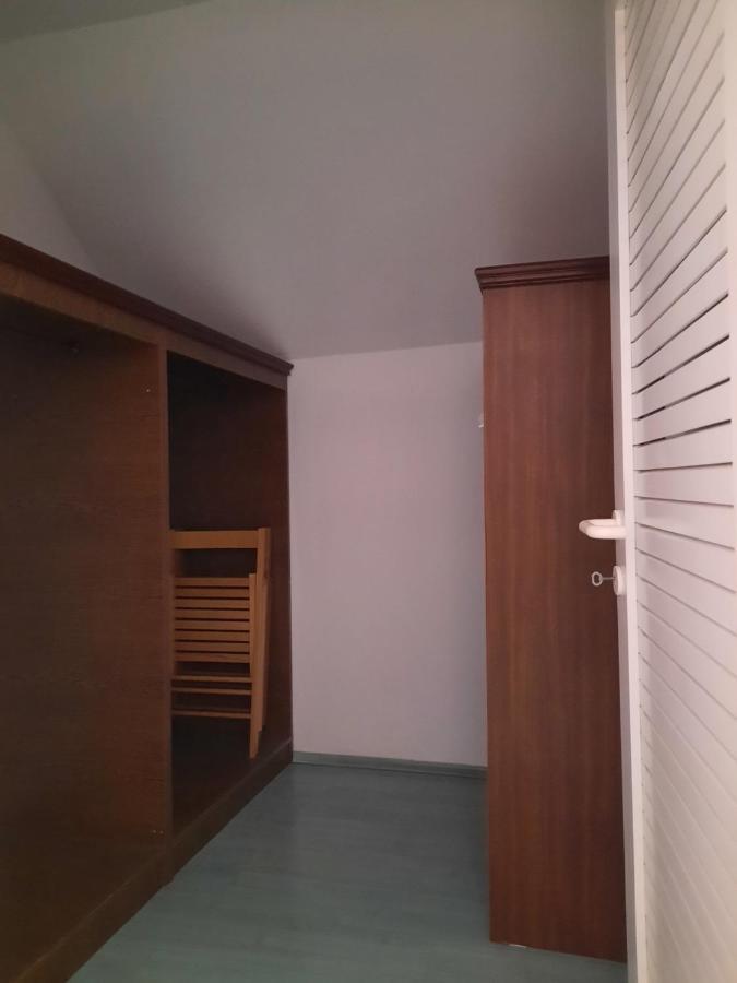 Rooms Cehovin Postojna Kültér fotó
